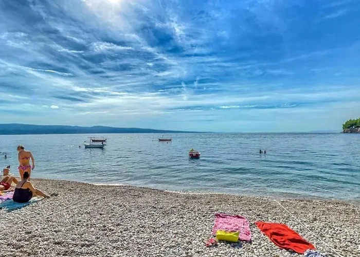 Adriatic Seaview * Омиш