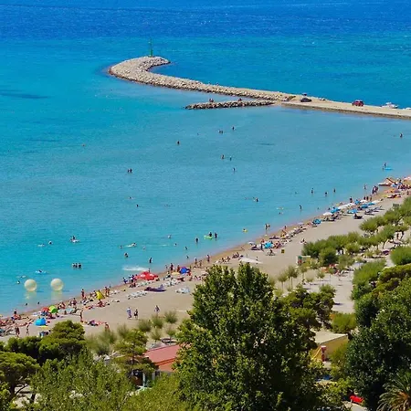Adriatic Seaview Apartment *